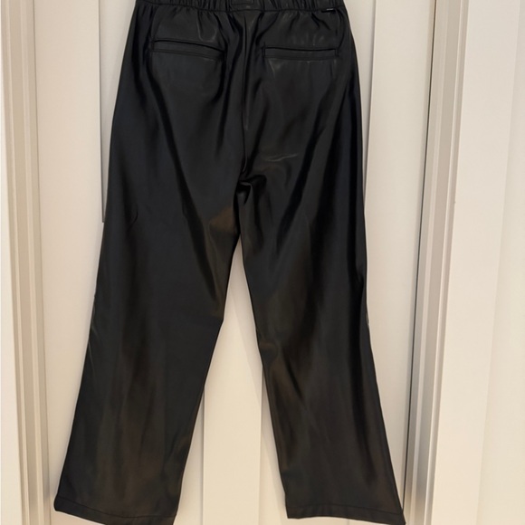 MOTHER Skippity Ankle pants in faux leather - Picture 8 of 10